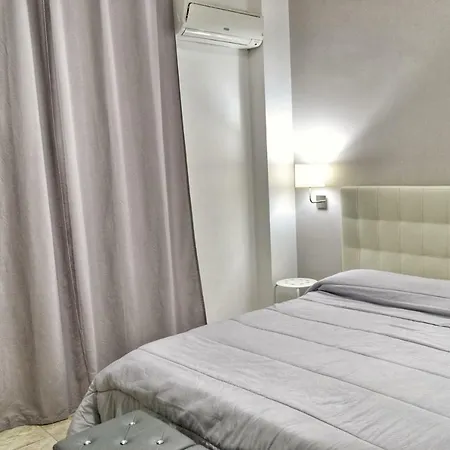 ベッド・アンド・ブレックファスト Lungomare 3*