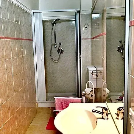 Bed & Breakfast Lungomare 3*
