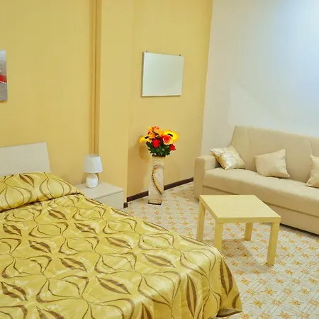 Bed & Breakfast Lungomare 3*